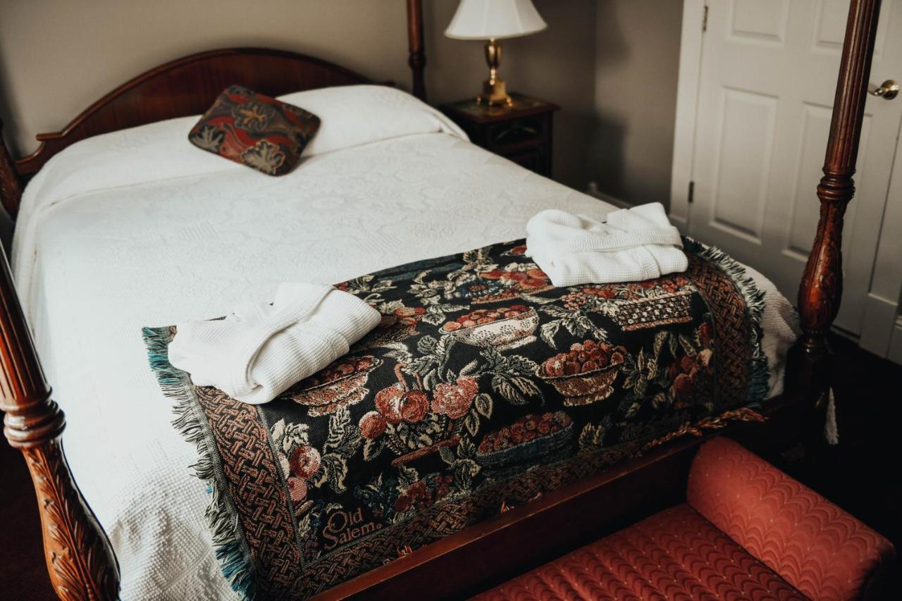 أوراي China Clipper Inn (Adults Only) المظهر الخارجي الصورة