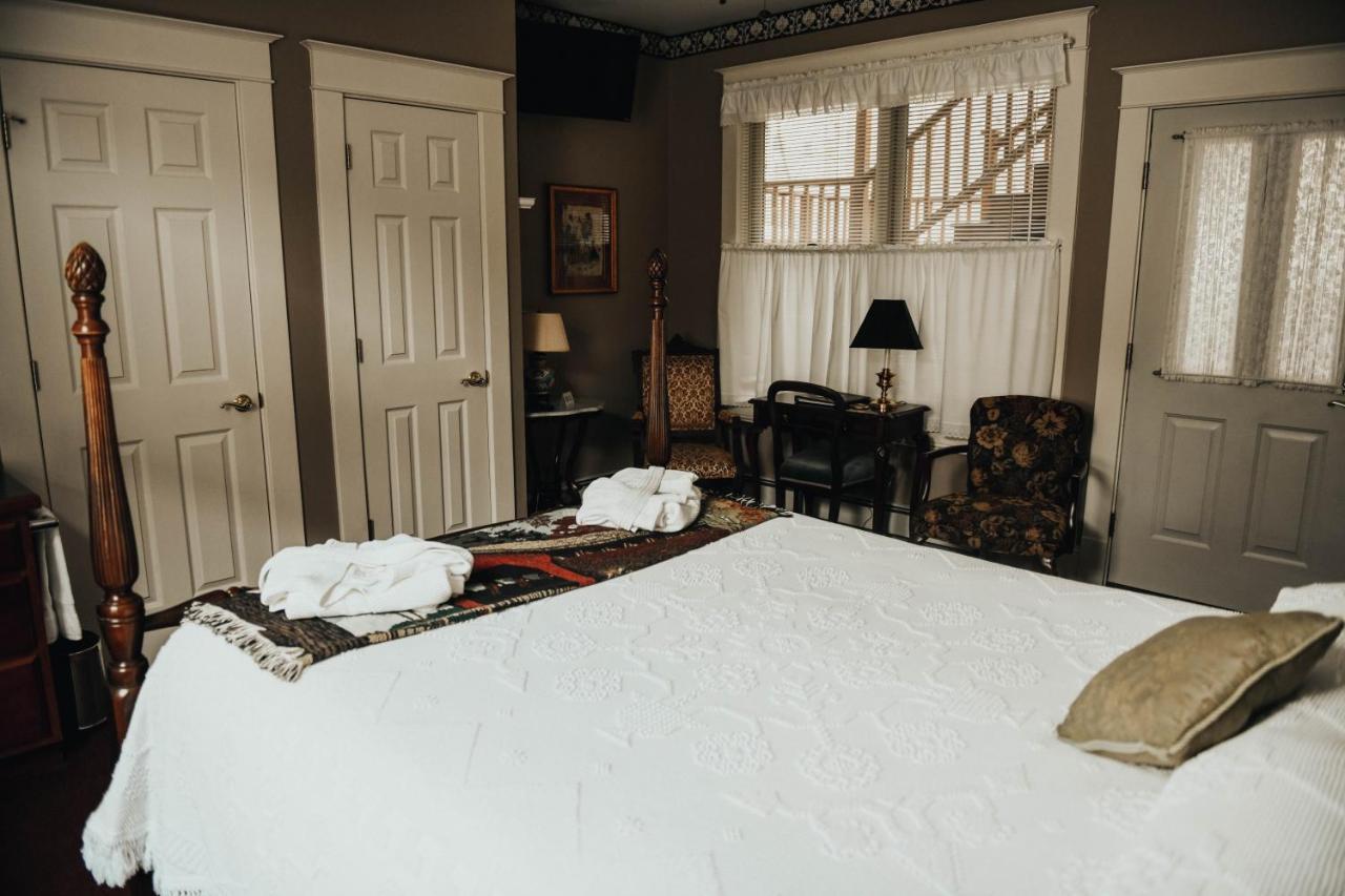 أوراي China Clipper Inn (Adults Only) المظهر الخارجي الصورة